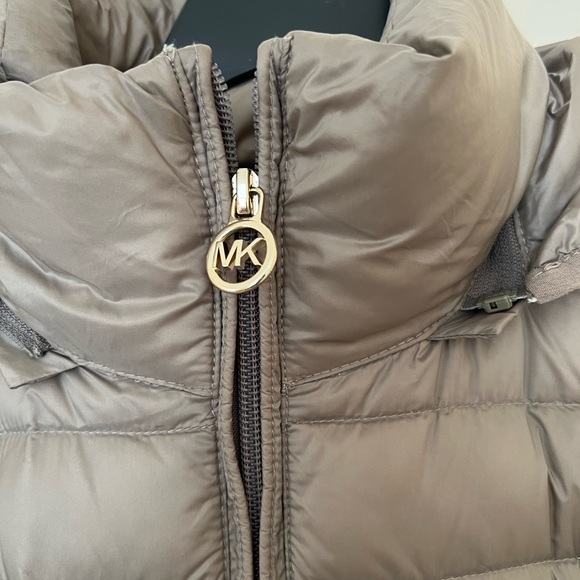 Michael Kors packable puffer winter coat with hood size S brown taupe tan - Picture 7 of 9